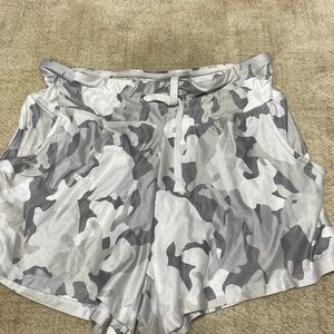 Marika army print gray shorts